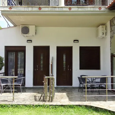 Apartament House Rousko